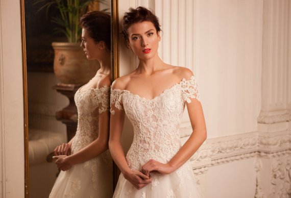 Новые свадебные и вечерние платья класса люкс от «Glen Spose» рождаются в самом сердце Рима, в Италии