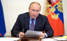Владимир Путин предложил оставить Сергея Лаврова на посту главы МИД РФ