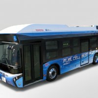 Toyota тестирует первый в мире автобус на водороде