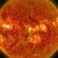 NASA опубликовало в Сети фотокадры новой вспышки на Солнце