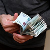 В Москве минимальная зарплата с 1 октября увеличится до 18 000 рублей
