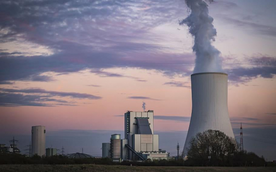 Дерипаска в Давосе предложил ввести налог на выбросы углекислого газа и перейти на атомную энергетику