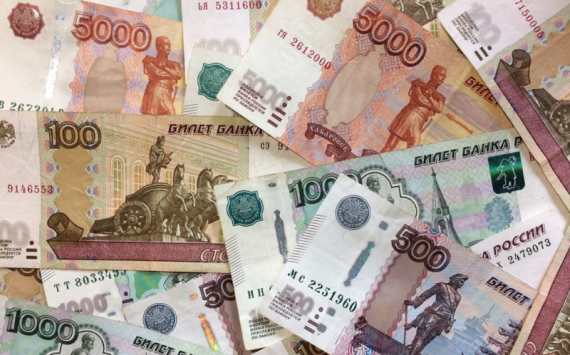 Россияне стали переводить больше денег за рубеж