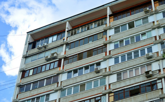 Число сделок на вторичном рынке жилья Москвы упало за 11 месяцев