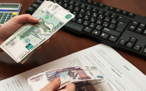 В России начнут выписывать штрафы работодателям за слишком низкие заработные платы