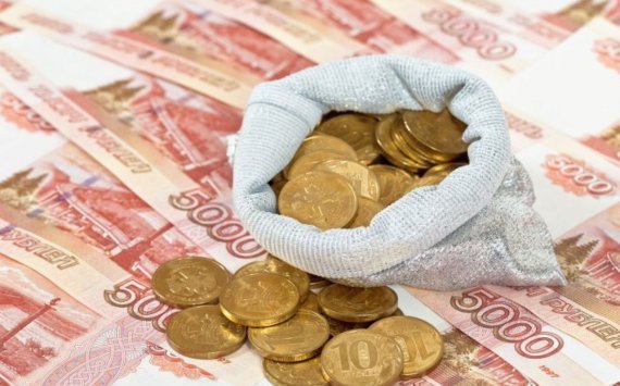 Россияне предпочитают хранить сбережения в рублях‍