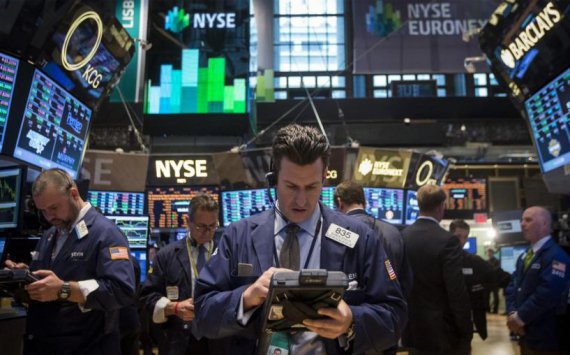 Рынок США рушится, инвесторы выводят активы