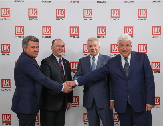 ЛУКОЙЛ подписал соглашение с международным глобальным союзом IndustriALL