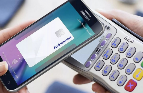 Клиентам Московского кредитного банка стал  доступен сервис Samsung Pay на картах «Мир»