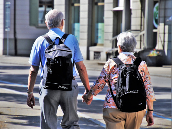 МКБ продлевает акцию по карте «Мудрость» для пенсионеров