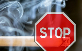 Ученые назвали 5 методов борьбы с курением среди подростков
