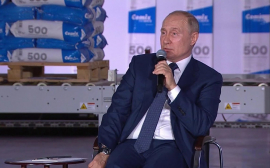 Путин: Кабмин анализирует происходящее в жизни бизнеса и старается внести коррективы