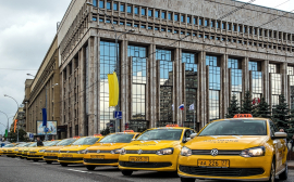 Власти Москвы готовы обсуждать внедрение системы мониторинга такси в регионах