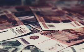 В России резко выросло число желающих снять наличные рубли и иностранную валюту