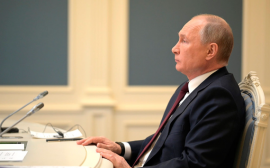 Владимир Путин заявил об опасной политизации атомной деятельности в мире