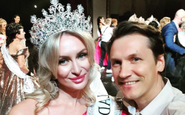 Победительницей конкурса "Королева мира 2022" стала жена звезды «Уральских пельменей»