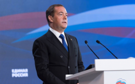 Дмитрий Медведев призвал противников не надеяться на истощение запасов оружия у РФ