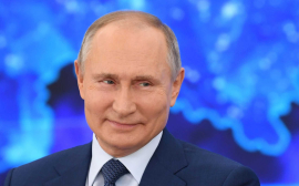 Действующий президент России Владимир Путин высказался о намерении баллотироваться на следующий срок