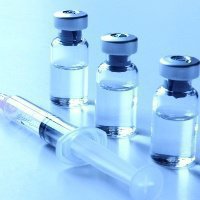 Российские ученые признали положительную роль вакцин в продлении жизни
