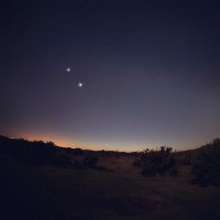 В Сеть выложили снимок «небесного поцелуя» Венеры и Юпитера
