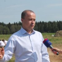 Андрей Дунаев принял участие в открытии сыроварни Олега Сироты