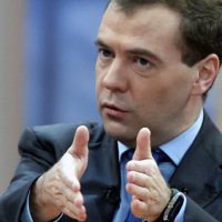 Медведев дал оценку налоговому маневру в нефтяной сфере