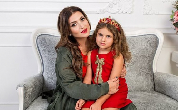 Дочь Жасмин будет учиться в школе за 1,5 миллиона рублей в год