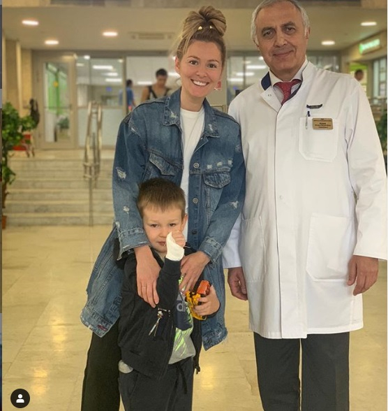 Мария Кожевникова госпитализирована вместе с сыном