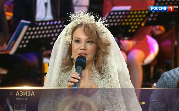 Азиза примерила роскошное свадебное платье от дизайнера Аники Керимовой