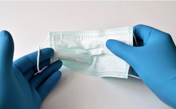 Доктор назвал ошибки при использовании перчаток для защиты от коронавируса