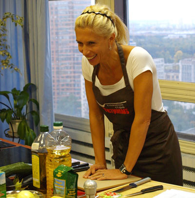 Алена Свиридова построила кухню-террасу в Крыму
