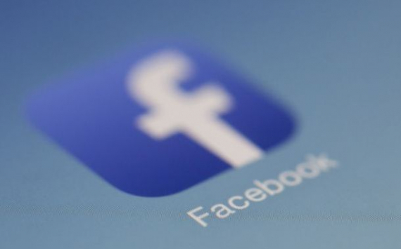 Facebook заплатил 4 млн рублей за отказ перенести серверы в Россию