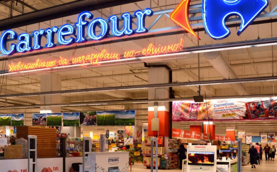 Французская компания Carrefour планирует нанять 15 тысяч молодых рабочих в 2021 году