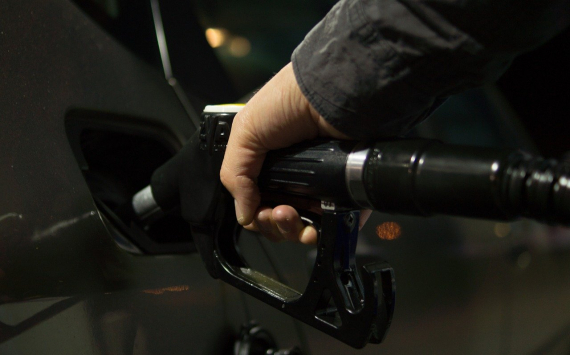 Россия сократит экспорт нефти, чтобы обуздать рост внутренних цен на топливо – отчет Bloomberg