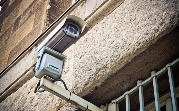СМИ: Тысячи российских камер наблюдения уязвимы для кибератак