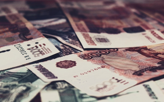 За год пандемии отток с рублёвых депозитов достиг 2 трлн рублей