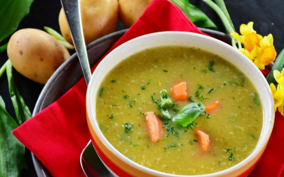 Диетологи из США внесли суп в перечень блюд, вредных для желудка