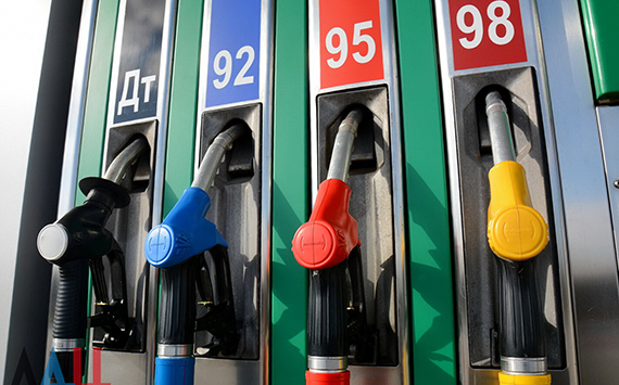 Российские ученые придумали, как защитить качество бензина от мошенников