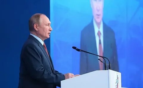 Путин: Правительство работает над сохранением мер поддержки МСП в 2022 году