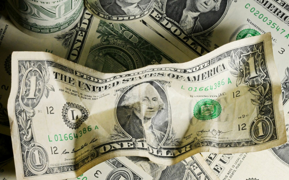 Эксперты предсказывают конец «эпохи» доллара