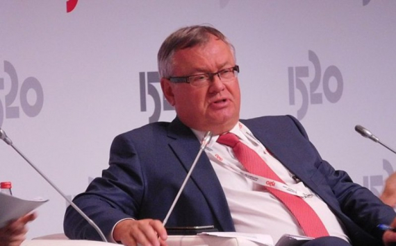Глава ВТБ Костин допустил сокращение ВВП в России больше 8%