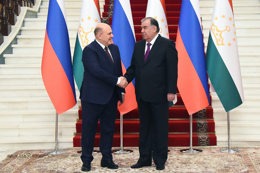 Россия налаживает отношения с Таджикистаном