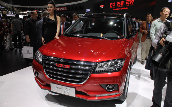 Китайские машины теперь дороже: российский авторынок переживает апрельский скачок цен