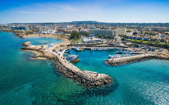Кипр попал в рейтинг самых неудачных мест для летнего отдыха по версии российских туристов