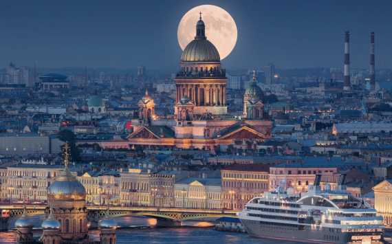 Российские авиакомпании предлагают дешевые перелеты в Санкт-Петербург этой осенью