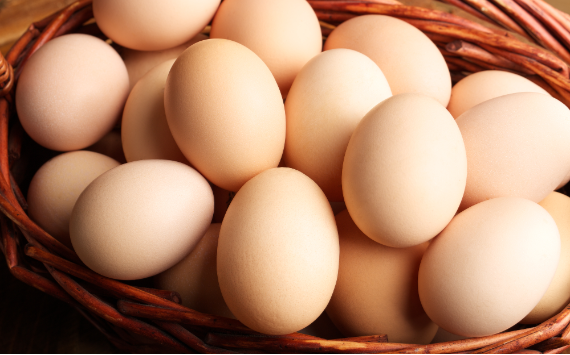 Власти РФ подготовили меры по стабилизации цен на яйца