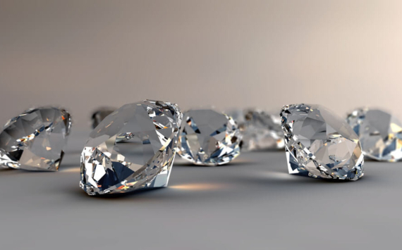 Гойхман считает, что экспорт отечественных алмазов полностью прекращен не будет