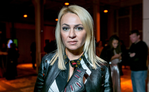 Яна Рудковская не побоялась пригласить на ледовое шоу своего супруга Плющенко Киркорова и Билана