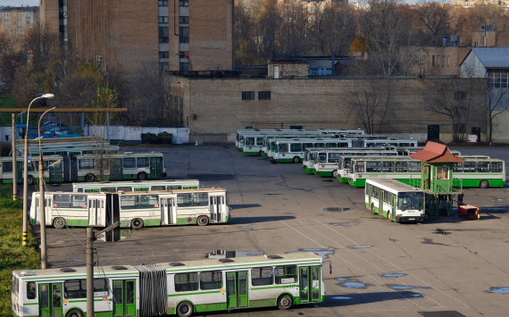 Эксперты считают целесообразной заправку автобусов водородом