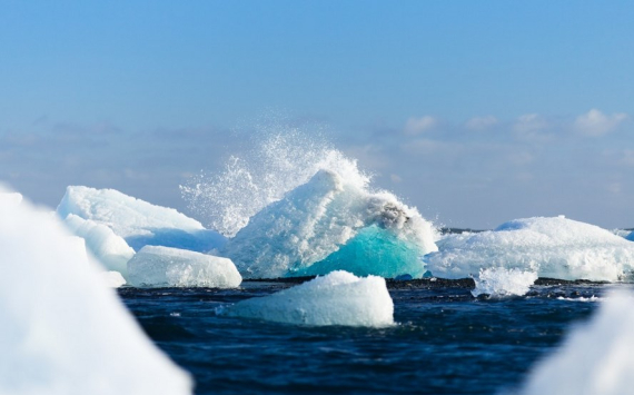 Daily Mail: Россия выходит победителем в гонке за лидерство в Арктике